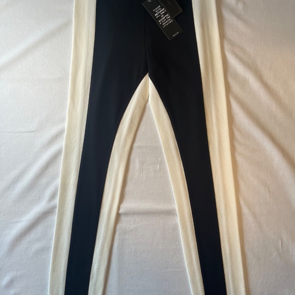 BCBGMaxAzria Black and White Sasha leggings Size Medium New with Tags - Picture 6 of 7